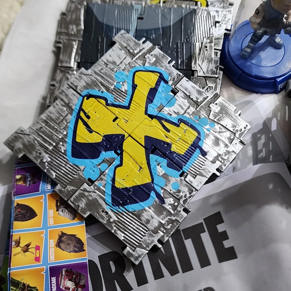 Fortnite Battle Royale Toy Lot Clock Tower Building Pieces Weapons Accessories